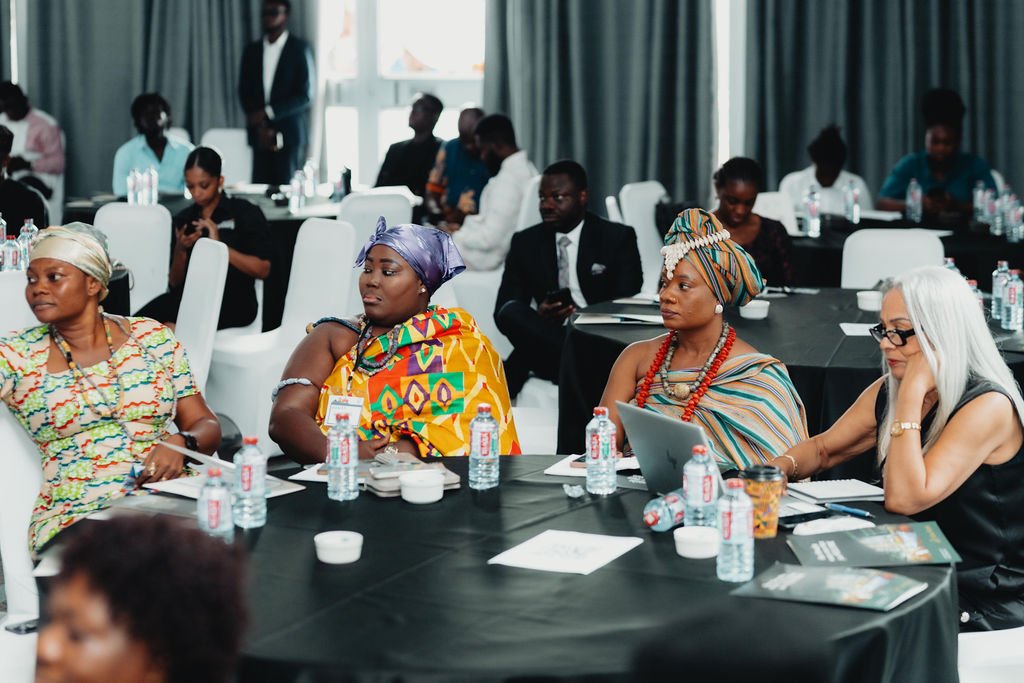 Members convening at a 6Africa roundtable